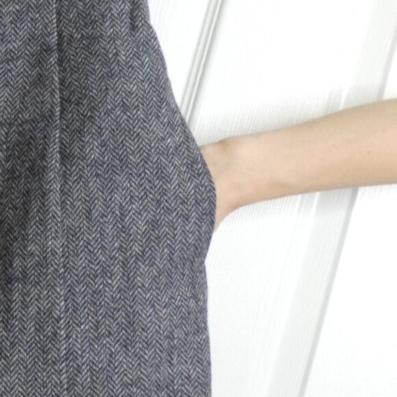 Jack Wills 100% Wool Dress US Size 4 Herringbone Black & White British Modest - Picture 7 of 11